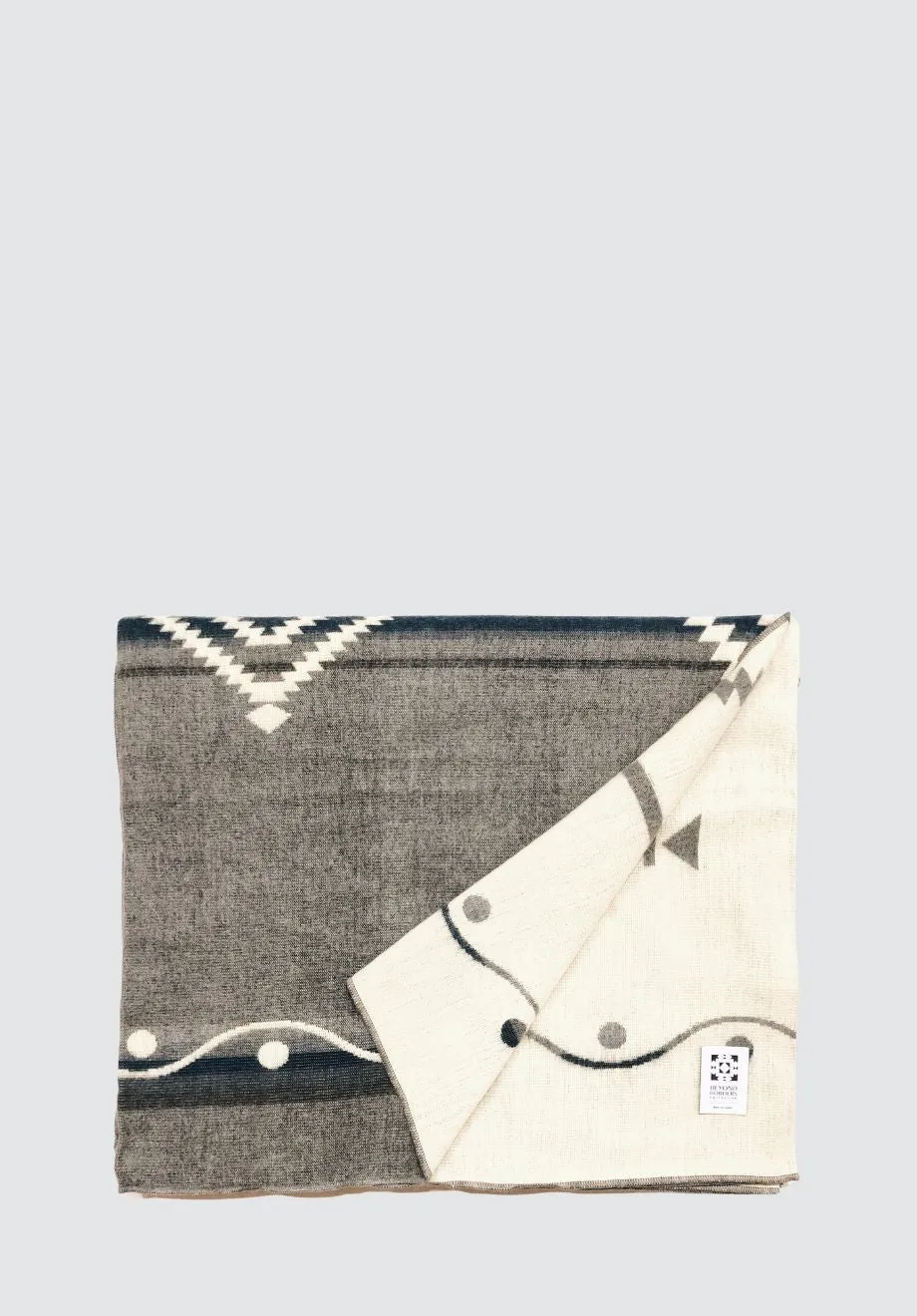 Achuar Blanket | Ash Grey