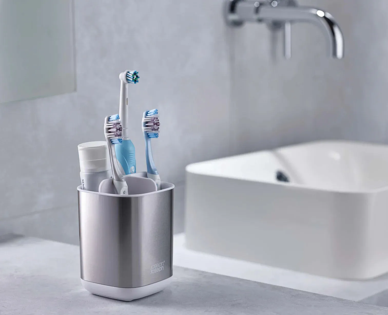 Joseph Joseph, EasyStore Steel Toothbrush Holder