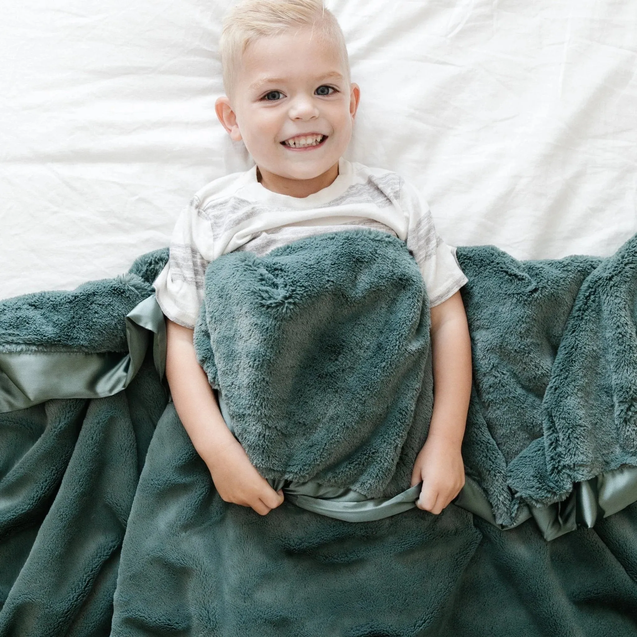 Saranoni Satin Border Toddler Blanket (40"x60")